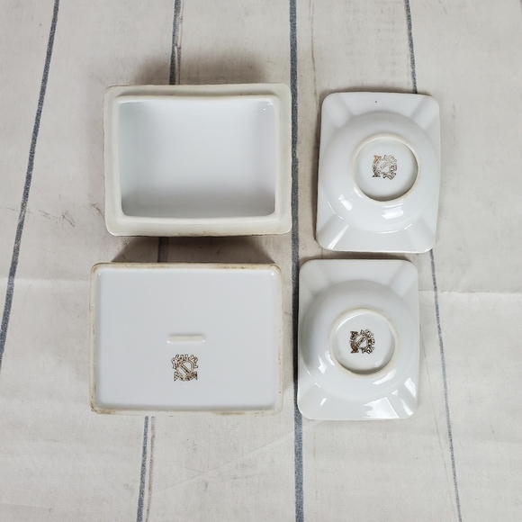 Vintage Shafford Handpainted Cigarette Box  with 2 Ashtrays Violets Gold Gild - Picture 8 of 13